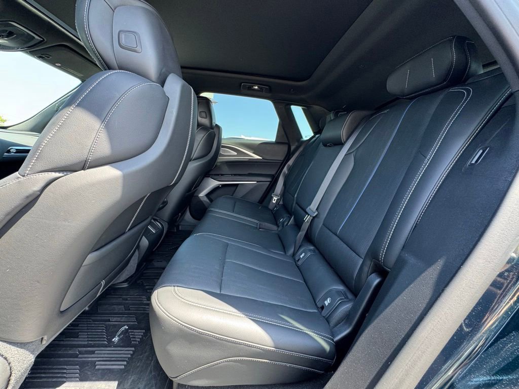 Certified 2025 Cadillac Lyriq Luxury w/ LPO, Floor Liner Package AWD/4WD image 35