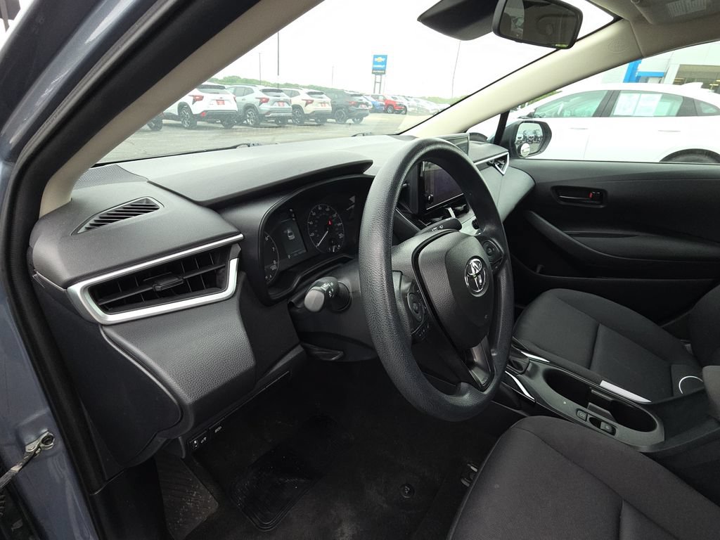 Used 2024 Toyota Corolla LE FWD image 14
