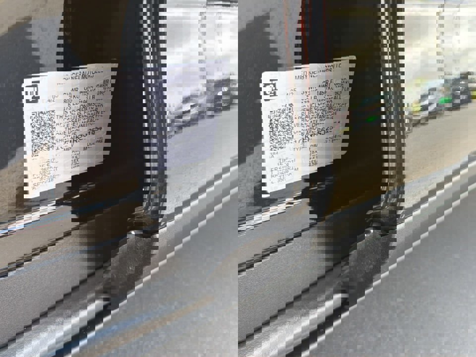 Used 2025 GMC Acadia Elevation FWD image 26