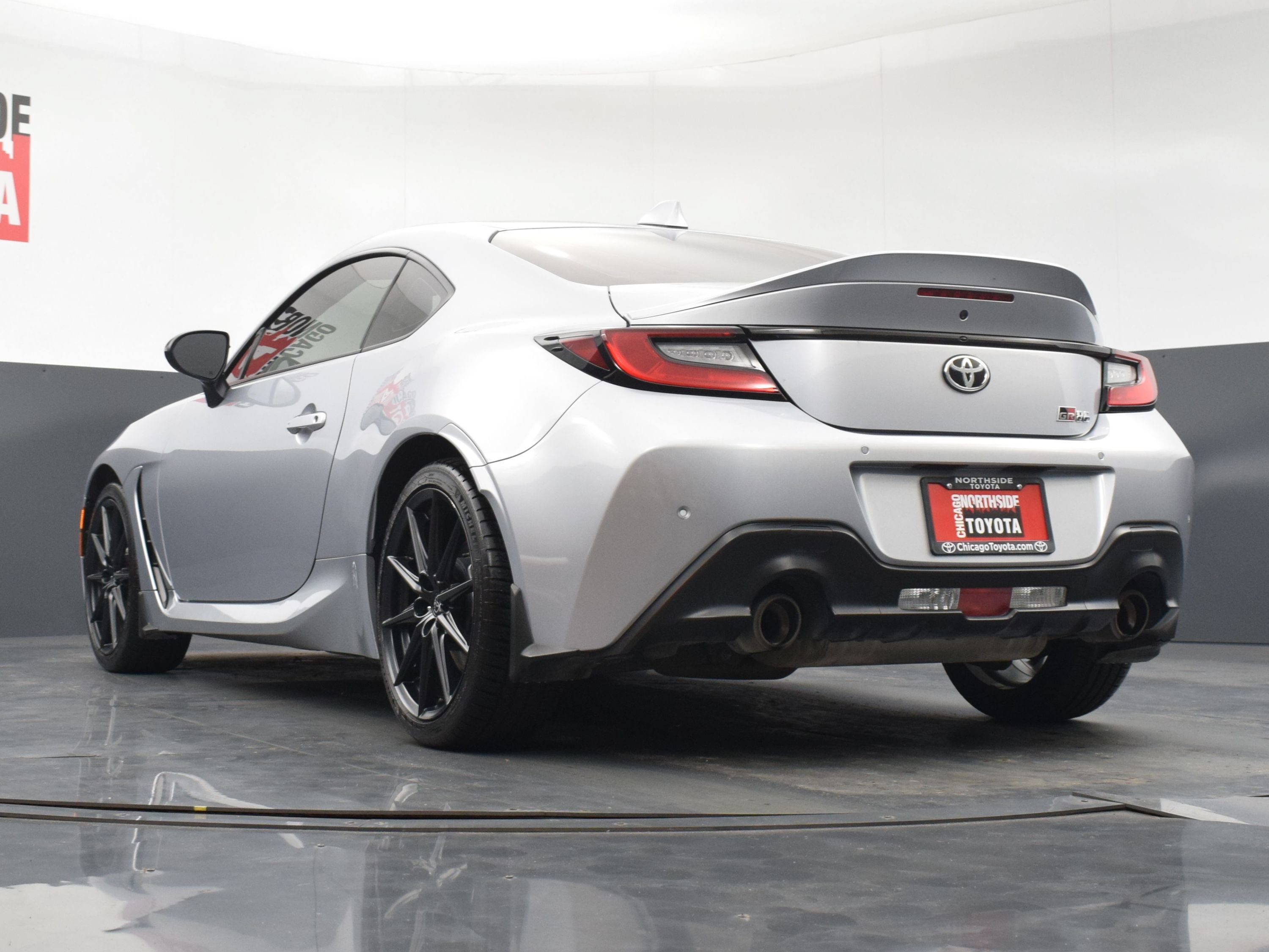 Used 2024 Toyota GR86 Premium RWD image 28