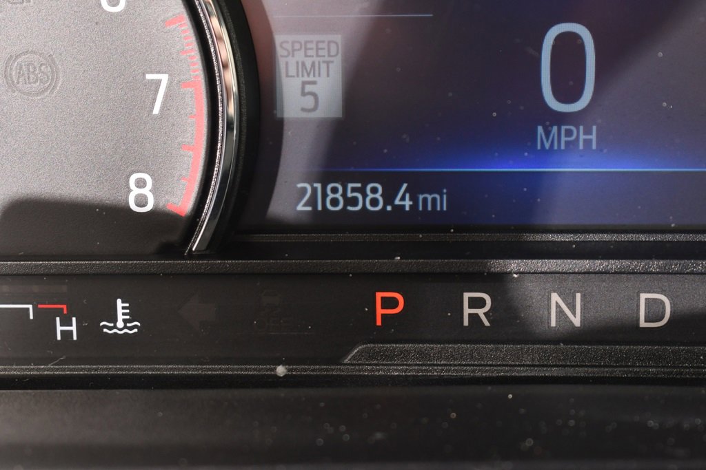 Used 2022 Ford Explorer XLT w/ Equipment Group 202A image 28