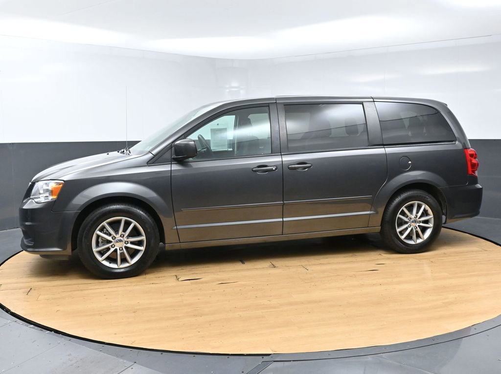 Used 2016 Dodge Grand Caravan SE FWD image 45