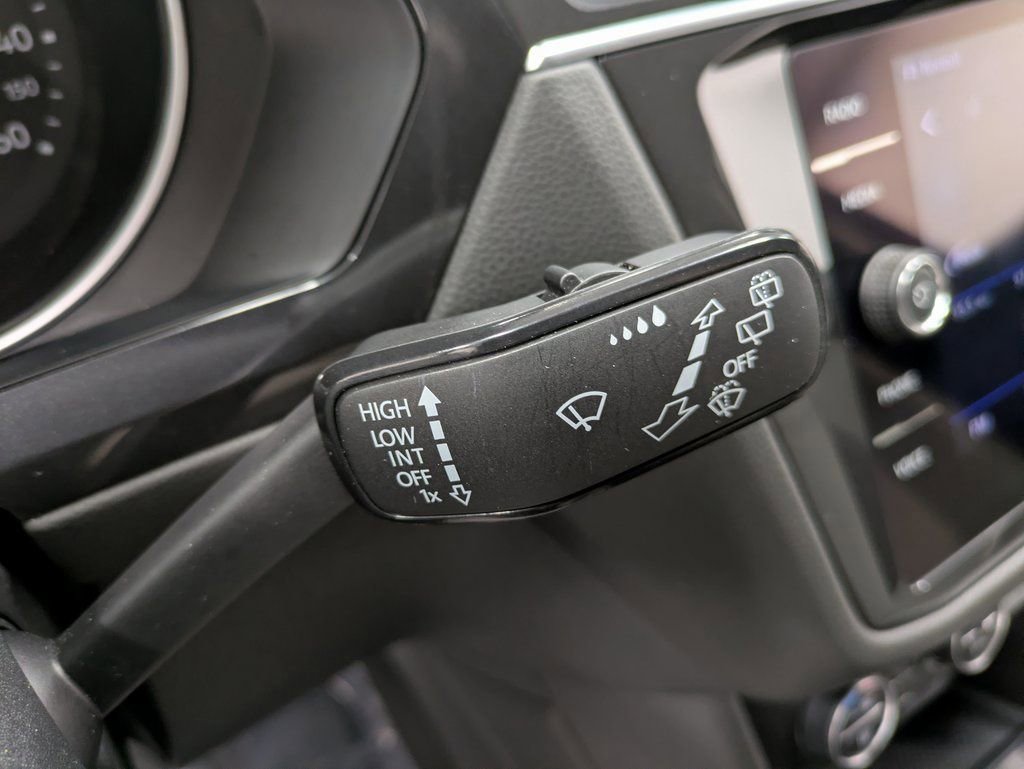 Used 2019 Volkswagen Tiguan SE image 21