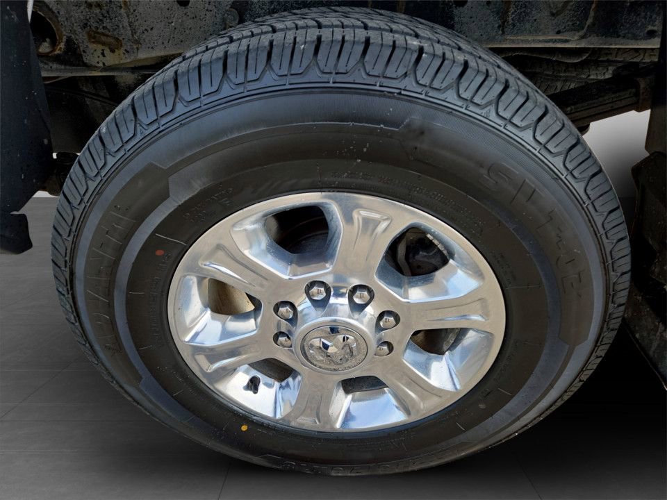 Used 2019 RAM 3500 Big Horn image 33