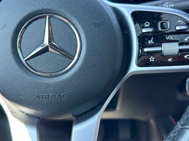 Certified 2021 Mercedes-Benz GLB 250 4MATIC image 21