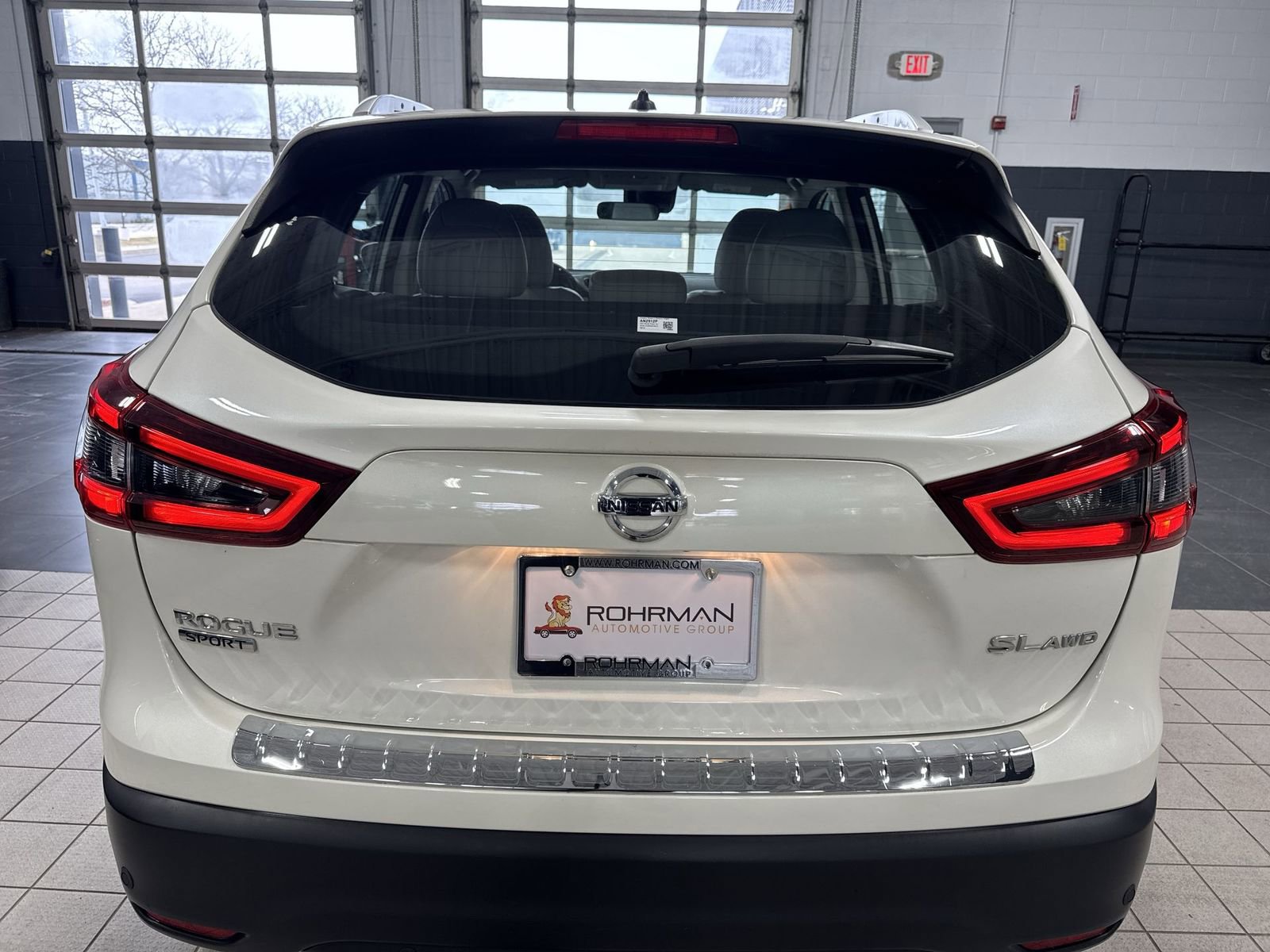 Certified 2022 Nissan Rogue Sport SL AWD/4WD image 38