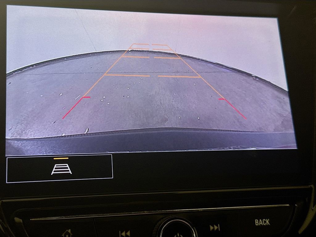 Used 2021 Chevrolet TrailBlazer RS w/ Sun and Liftgate Package image 15