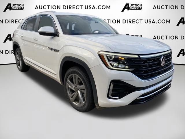 Used 2024 Volkswagen Atlas Cross Sport SEL R-Line AWD/4WD image 24