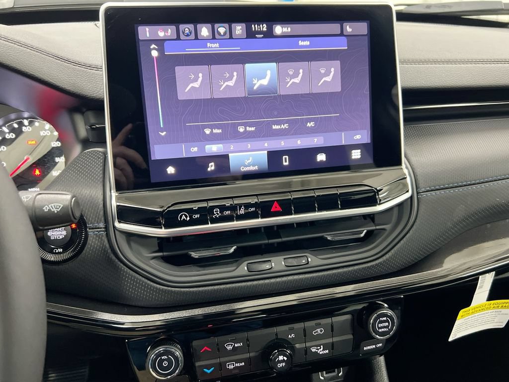 New 2026 Jeep Compass Latitude AWD/4WD image 15