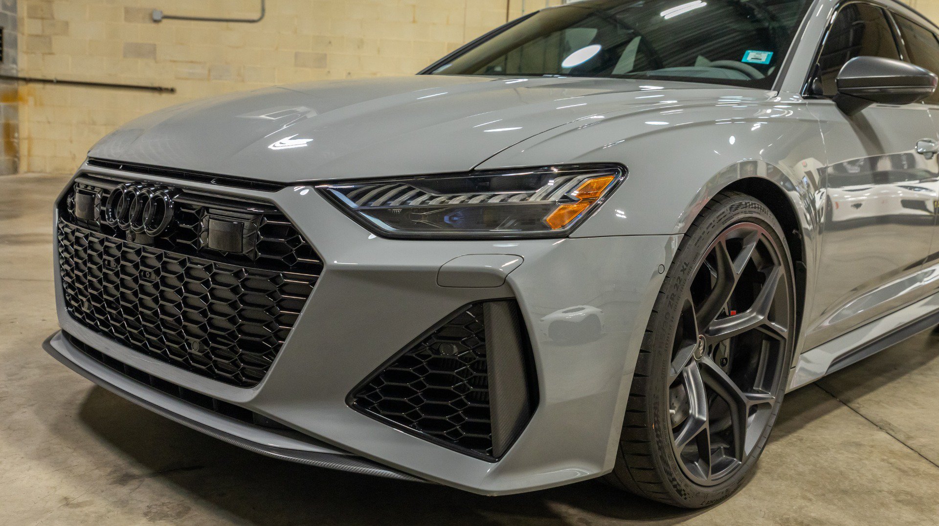 Used 2024 Audi RS 6 performance AWD/4WD image 21