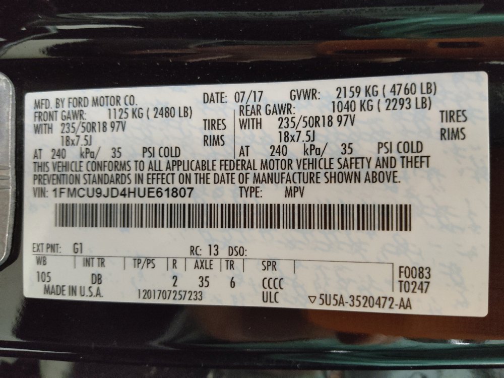 Used 2017 Ford Escape Titanium image 33