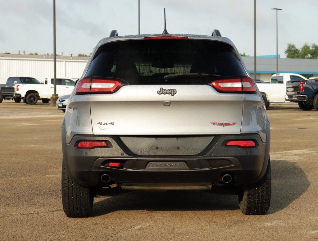 Used 2018 Jeep Cherokee Trailhawk w/ Comfort/Convenience Group image 6