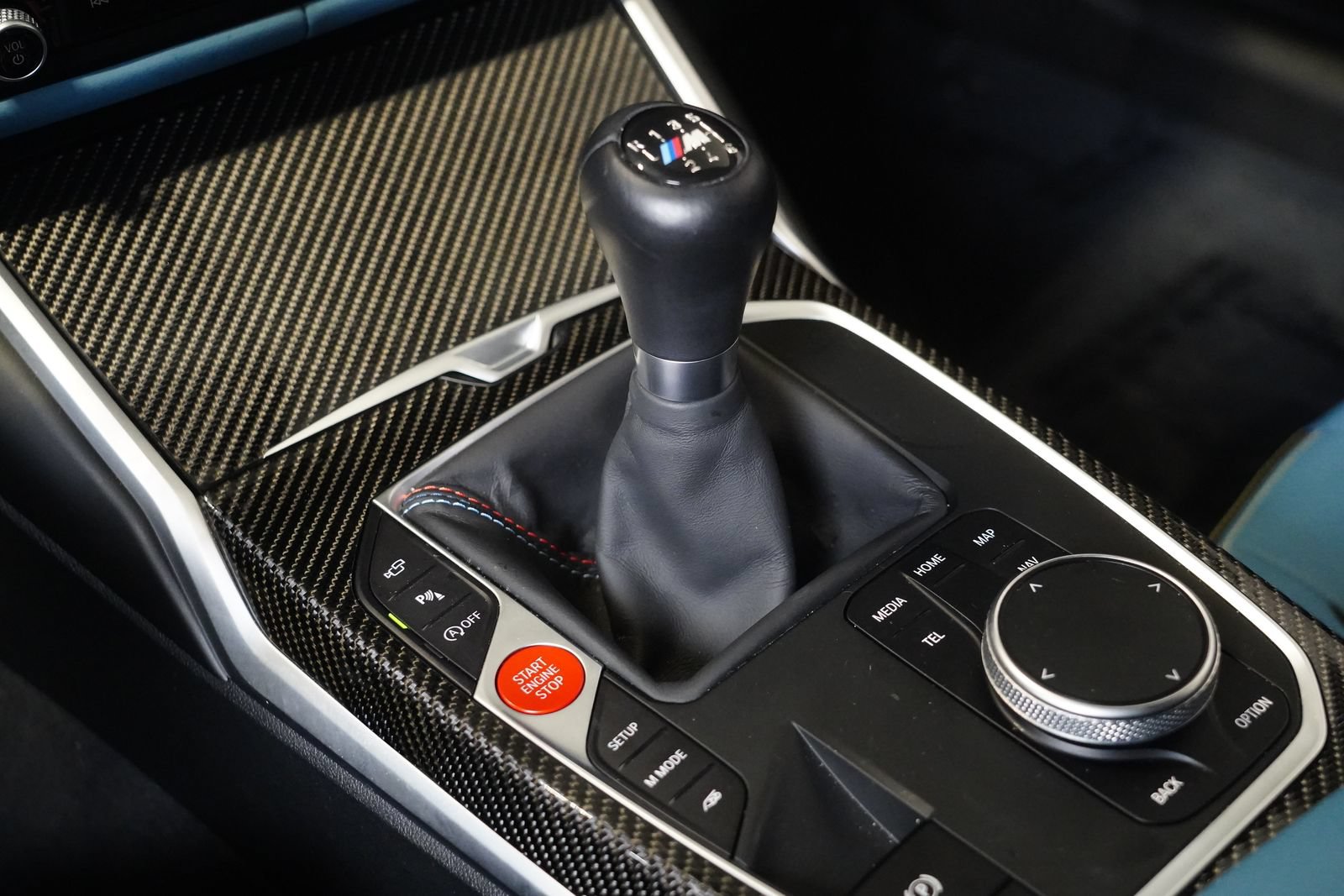 Used 2025 BMW M3 w/ M Carbon Exterior Package RWD image 25