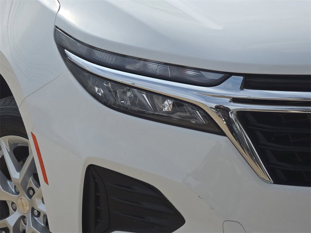 Used 2022 Chevrolet Equinox LS w/ LS Convenience Package image 28