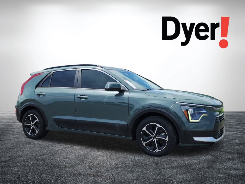 Certified 2023 Kia Niro EX FWD image 2