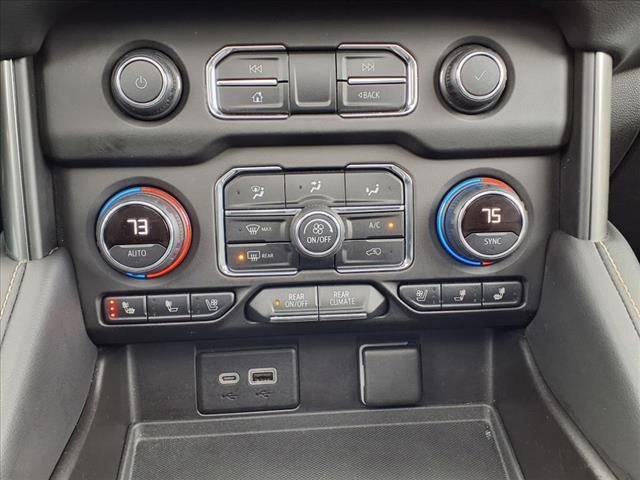 Used 2021 Chevrolet Tahoe Premier w/ Premium Package image 31