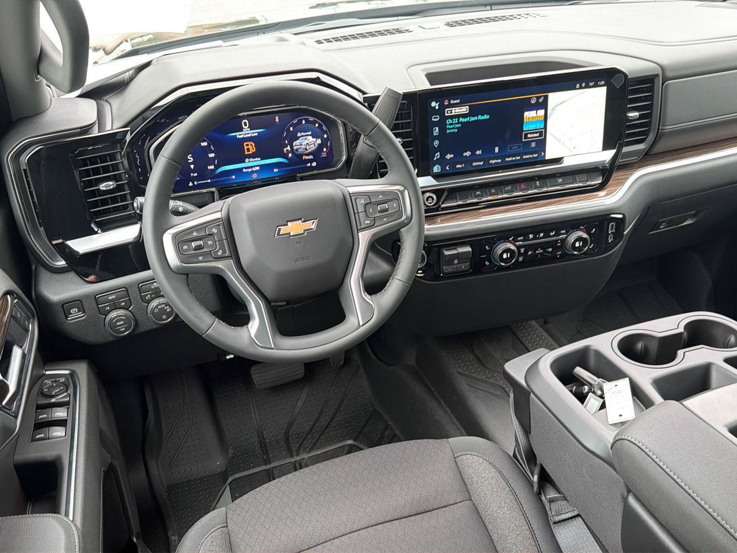 New 2026 Chevrolet Silverado 1500 LT w/ Protection Package AWD/4WD image 18