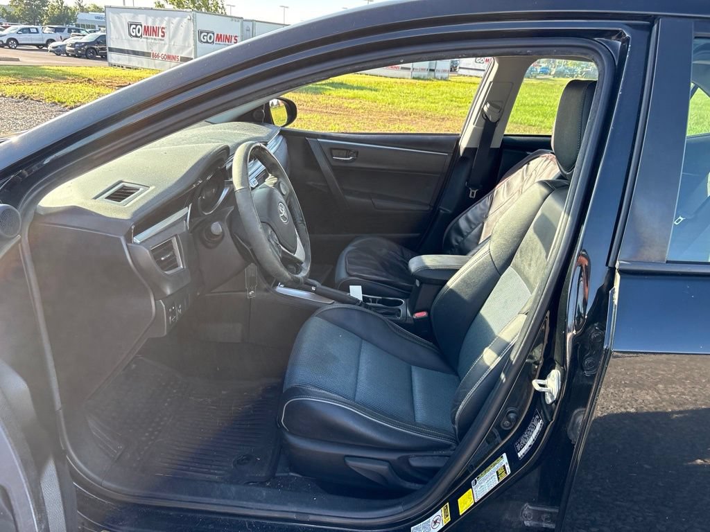 Used 2016 Toyota Corolla S FWD image 14