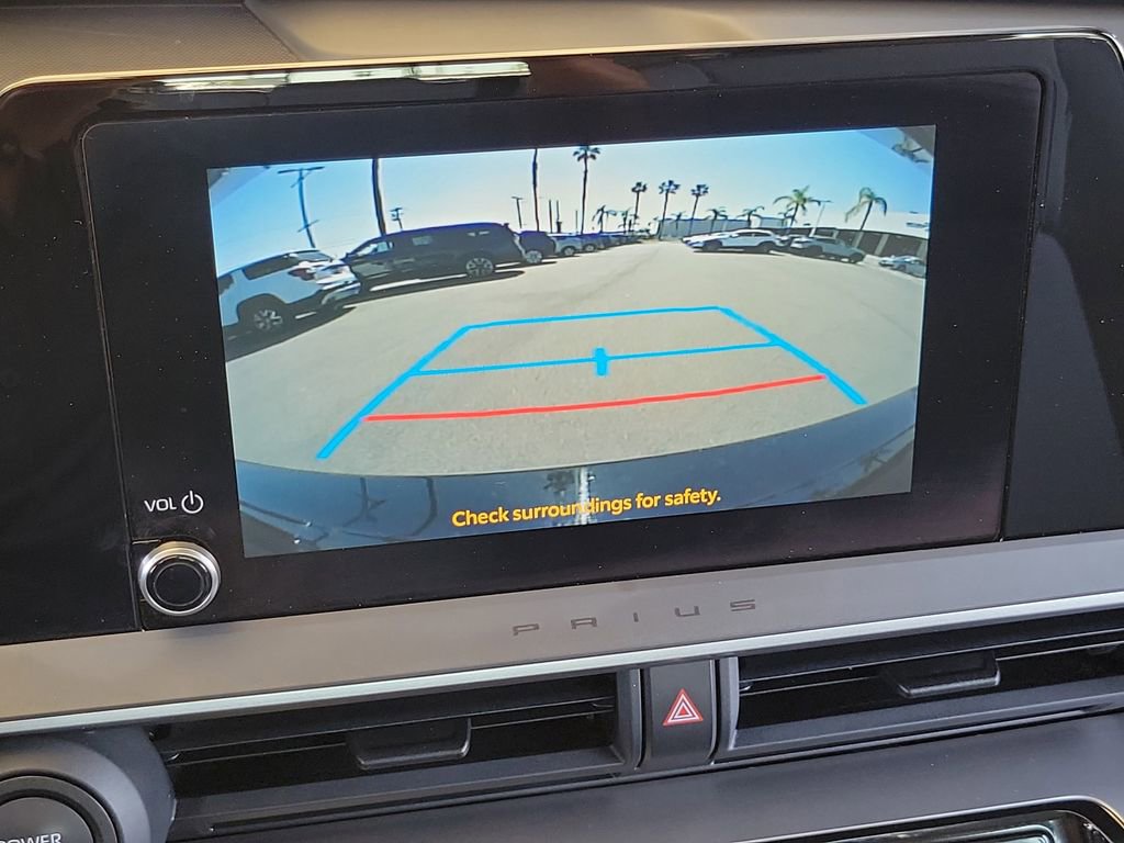 Used 2023 Toyota Prius LE image 7