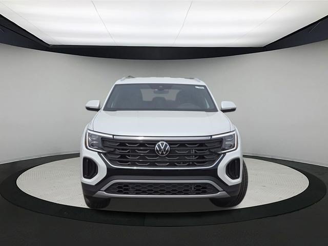 New 2026 Volkswagen Atlas Cross Sport SE AWD/4WD image 2