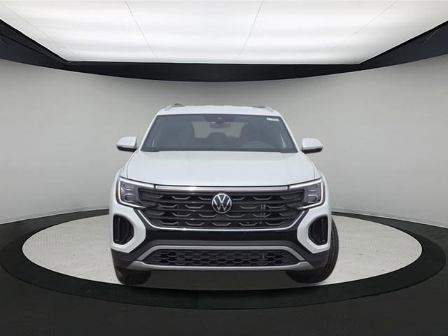 New 2026 Volkswagen Atlas Cross Sport SE AWD/4WD image 2