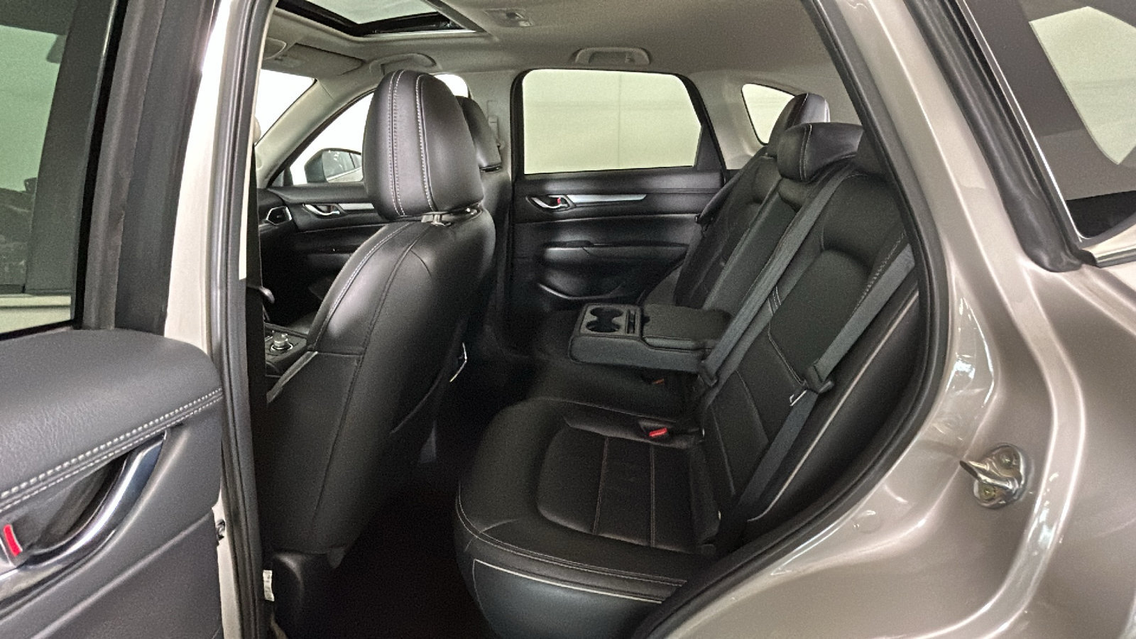 Used 2025 MAZDA CX-5 AWD 2.5 S w/ Preferred Package image 30