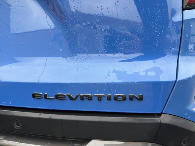 Used 2025 GMC Terrain Elevation w/ Elevation Premium Package image 9