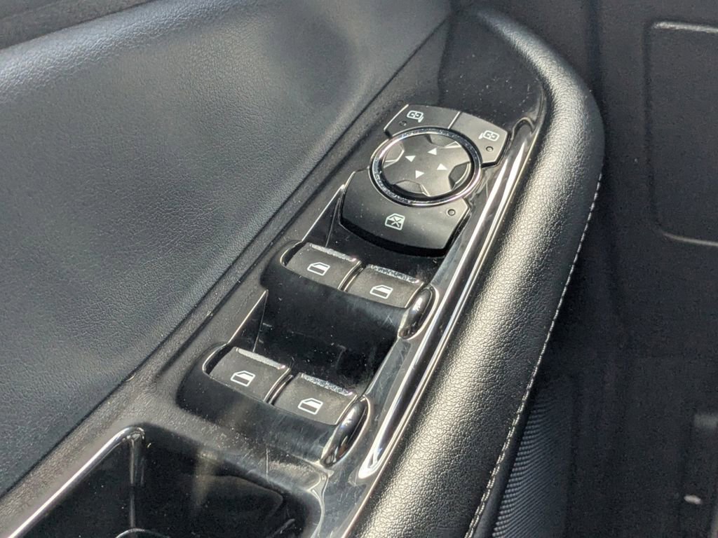 Used 2020 Ford Edge SEL w/ Cold Weather Package image 25