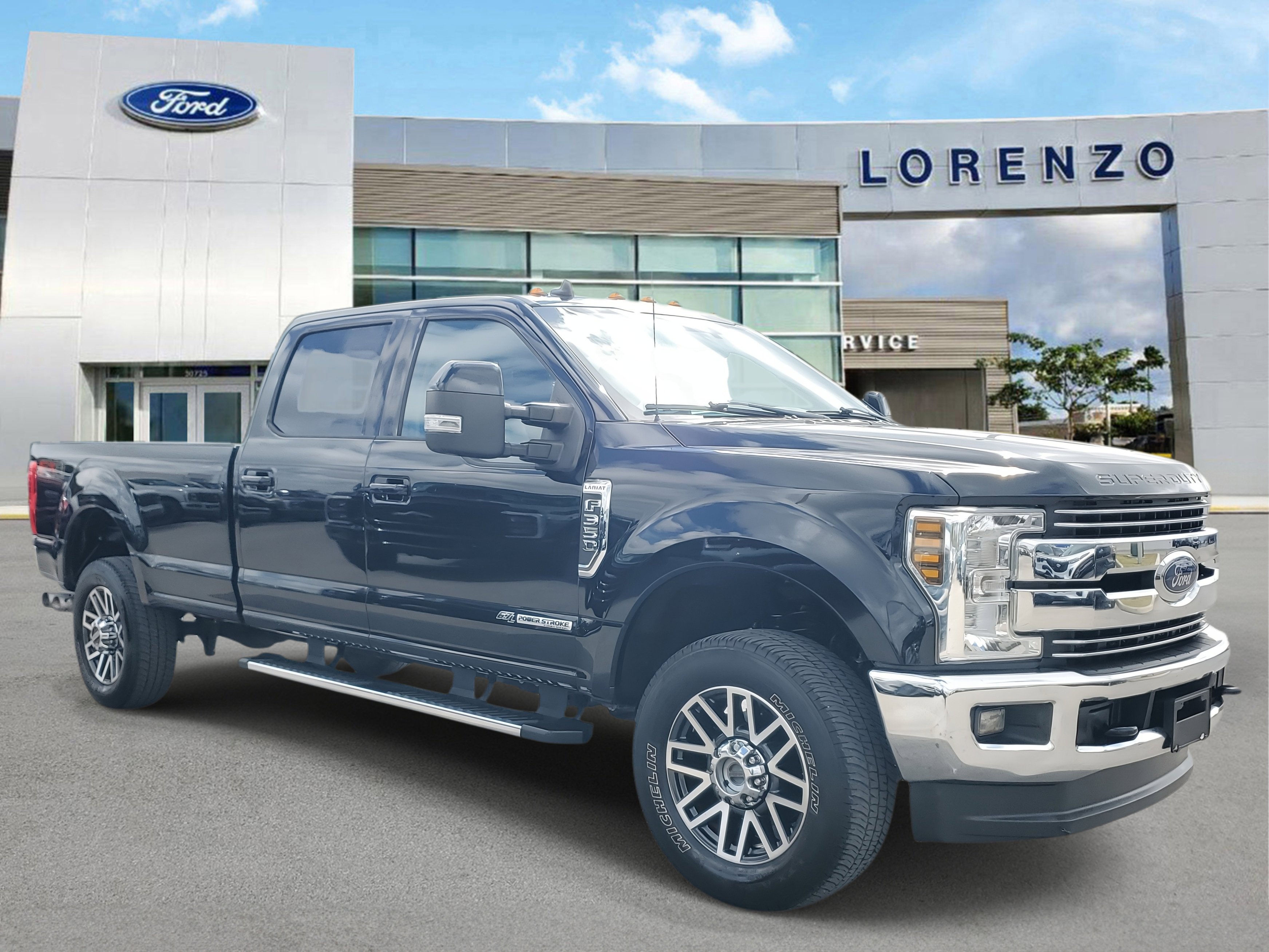 Used 2019 Ford F350 Lariat w/ Lariat Value Package image 3