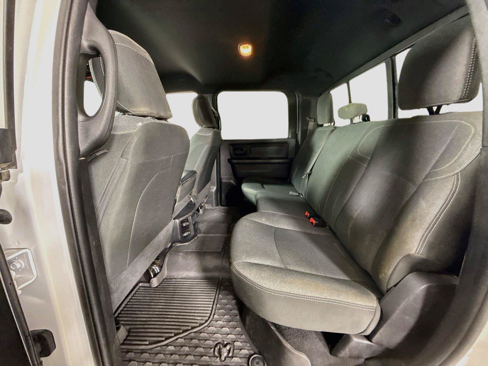 Used 2022 RAM 3500 Tradesman AWD/4WD image 15