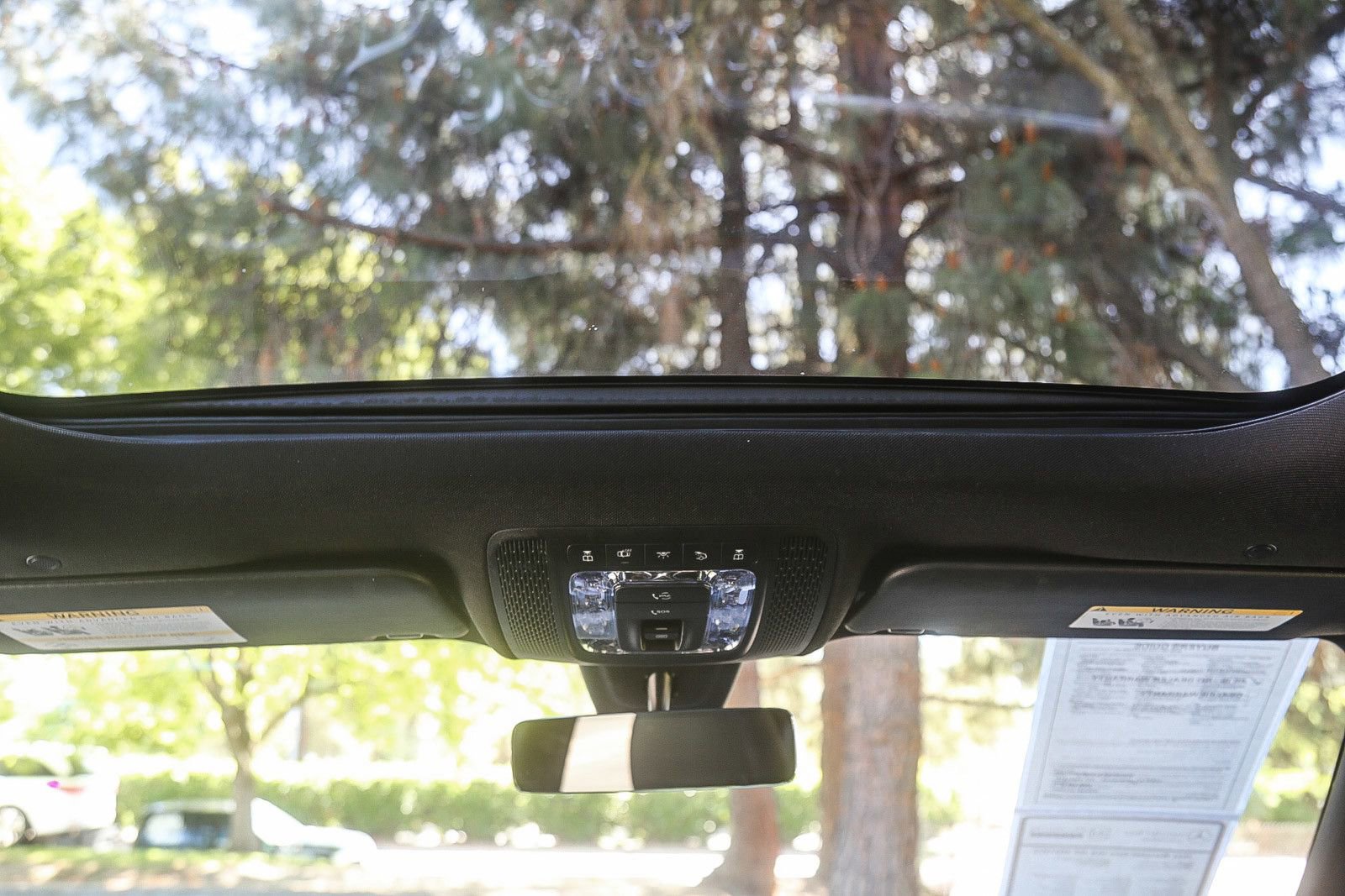 Used 2021 Mercedes-Benz GLB 250 4MATIC image 14