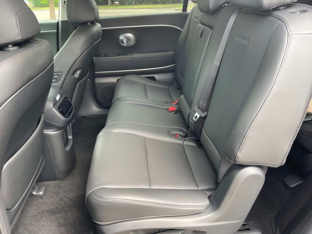 New 2026 Hyundai Ioniq 9 SEL image 19