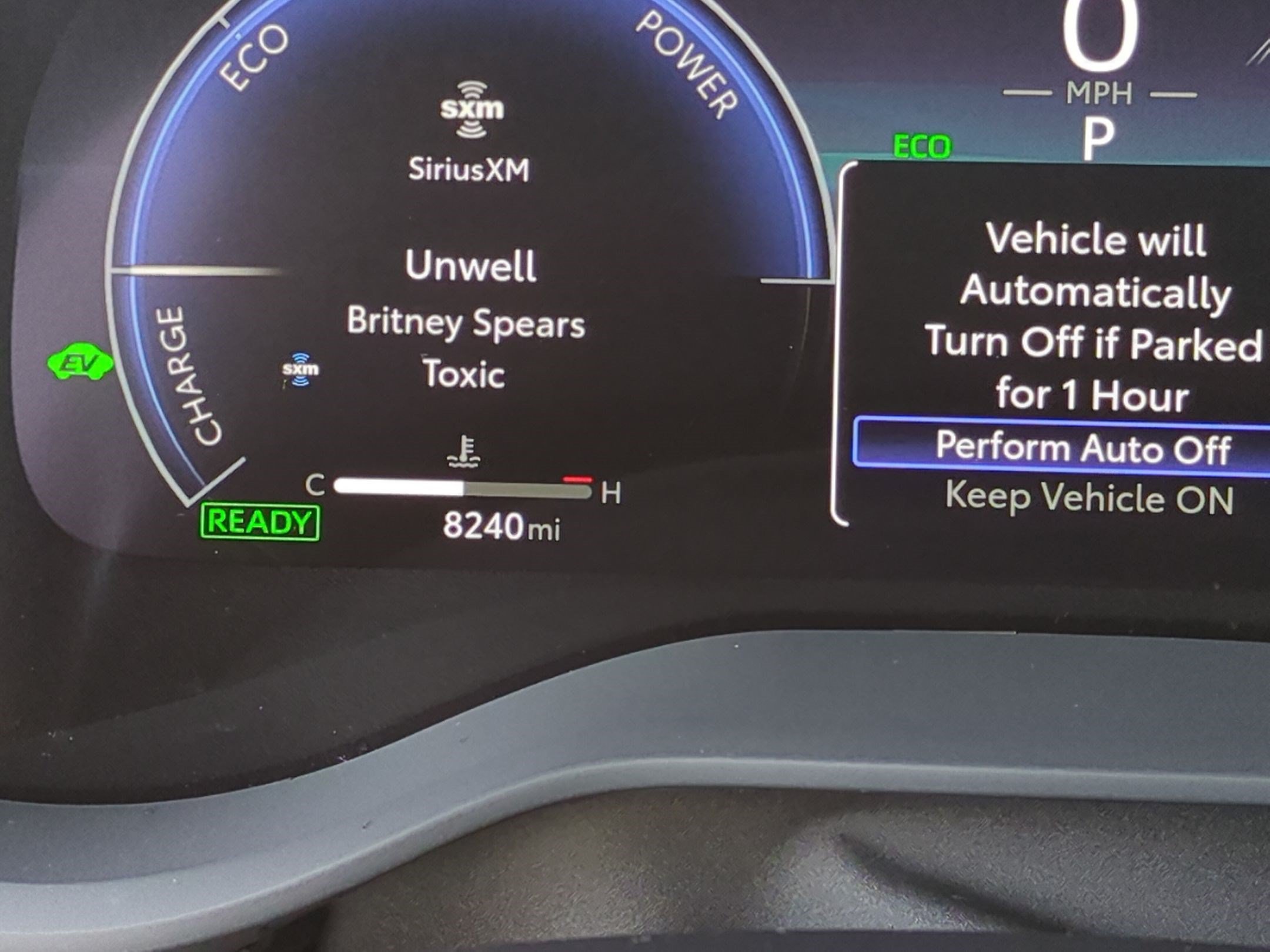 Used 2025 Toyota Sienna XLE Woodland Edition AWD/4WD image 22