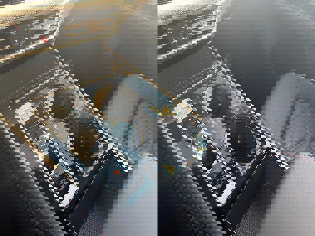 Used 2025 Volkswagen Atlas Peak Edition SE image 25