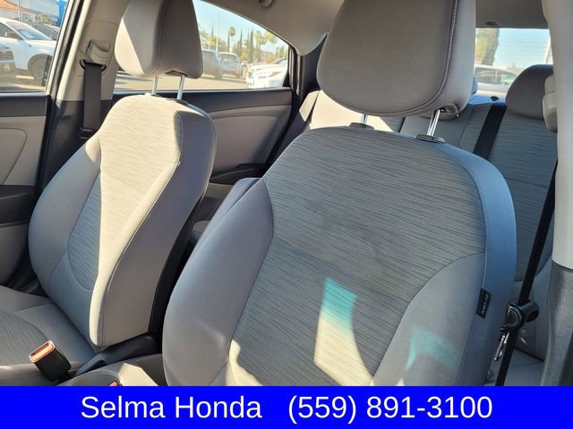 Used 2015 Hyundai Accent GLS image 11