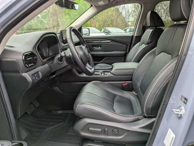 Used 2024 Honda Pilot Elite image 22