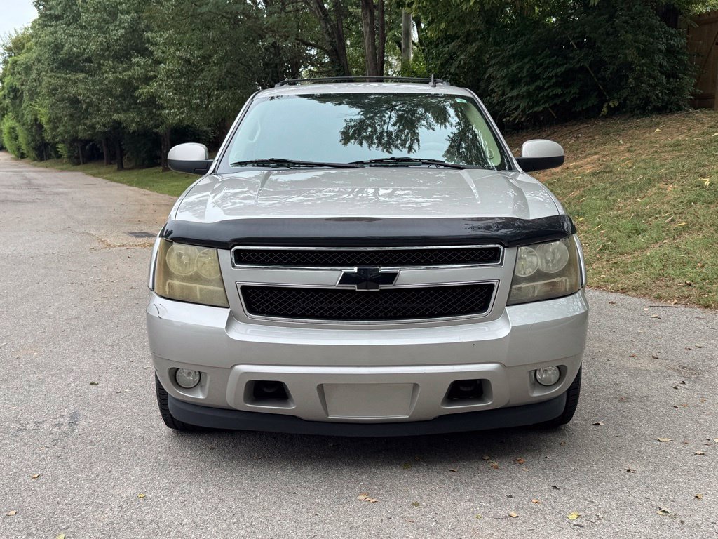 Used 2009 Chevrolet Suburban LT AWD/4WD image 3