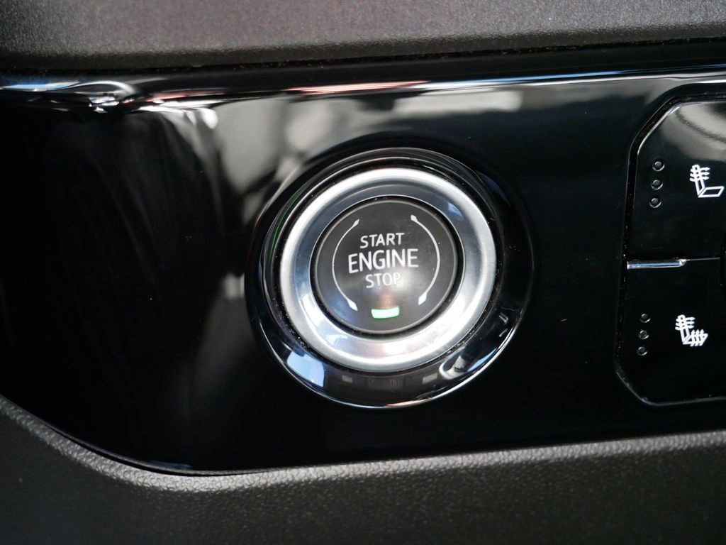 Used 2023 GMC Sierra 1500 Elevation w/ X31 Off-Road Package AWD/4WD image 33