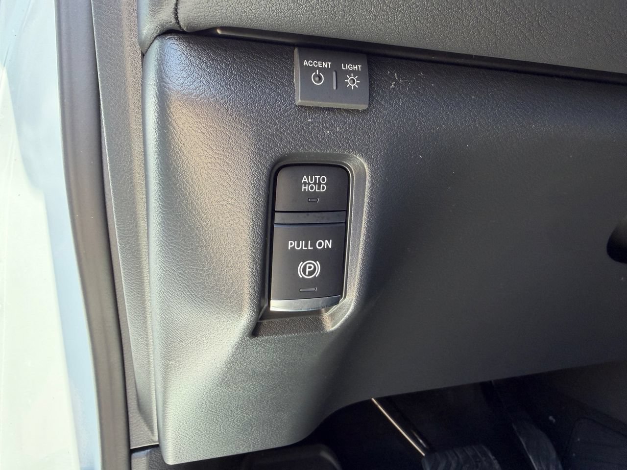 New 2027 INFINITI QX80 Pure AWD/4WD image 16