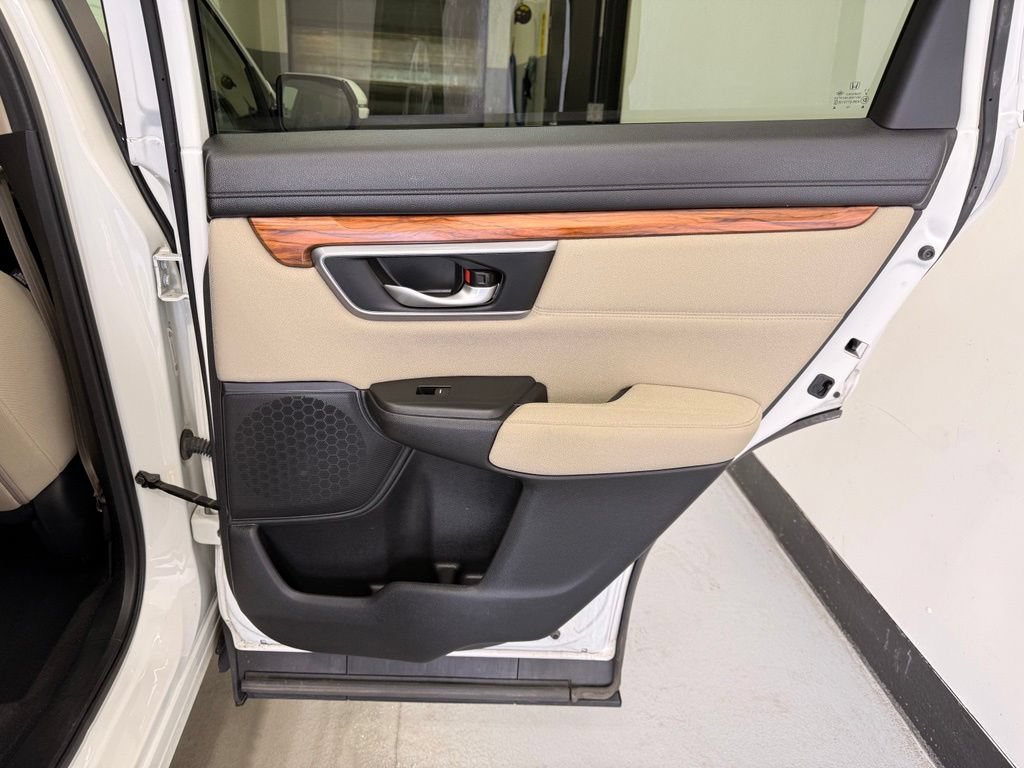 Used 2017 Honda CR-V EX image 24