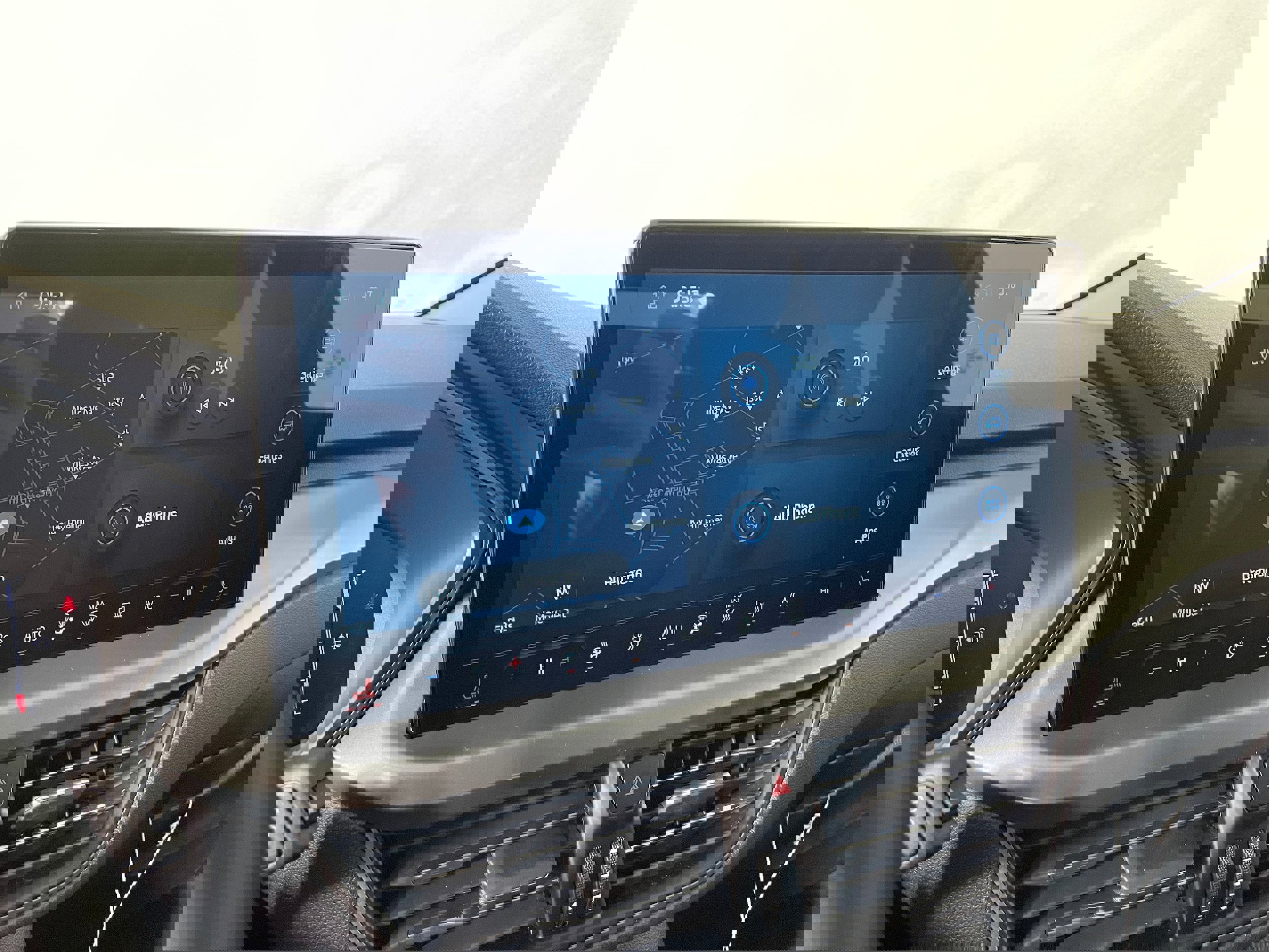 New 2025 Ford Escape SE w/ Class II Trailer Tow Package image 6