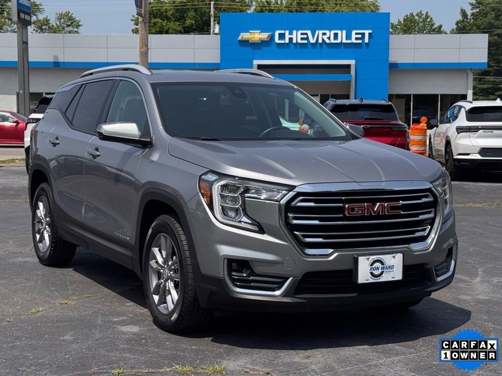 Used 2024 GMC Terrain SLT image 5