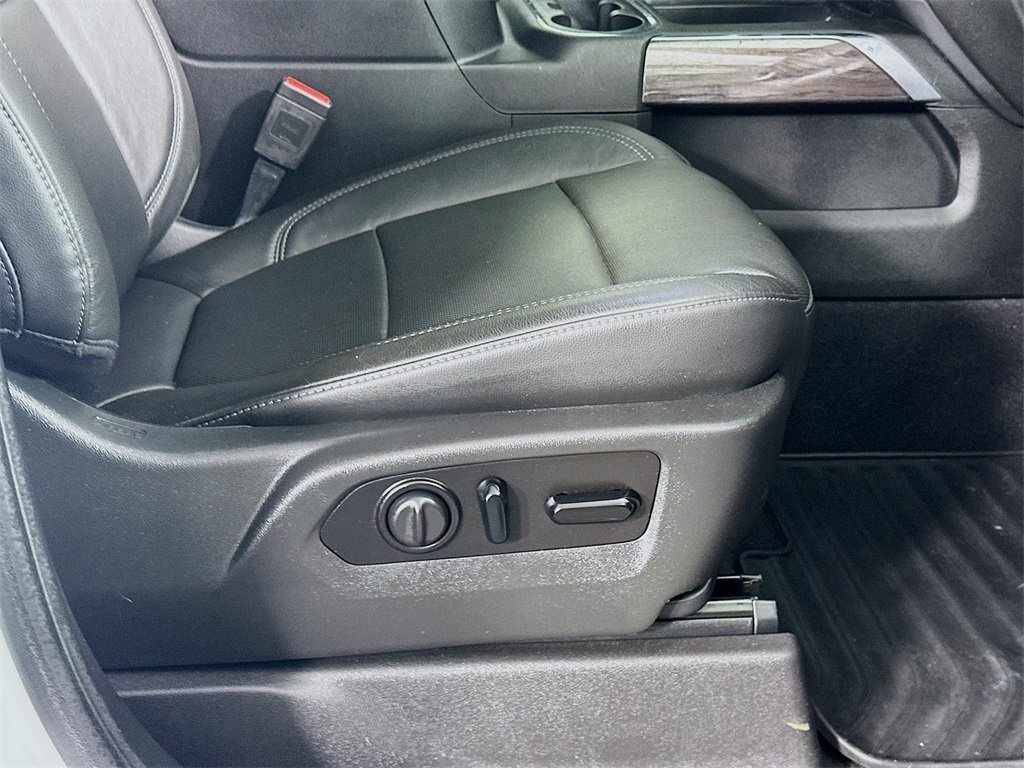 Used 2020 Chevrolet Silverado 2500 LTZ w/ LTZ Plus Package image 23