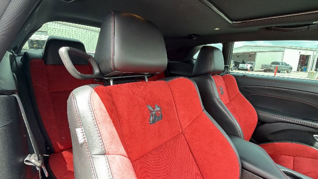 Used 2023 Dodge Challenger R/T Scat Pack image 32