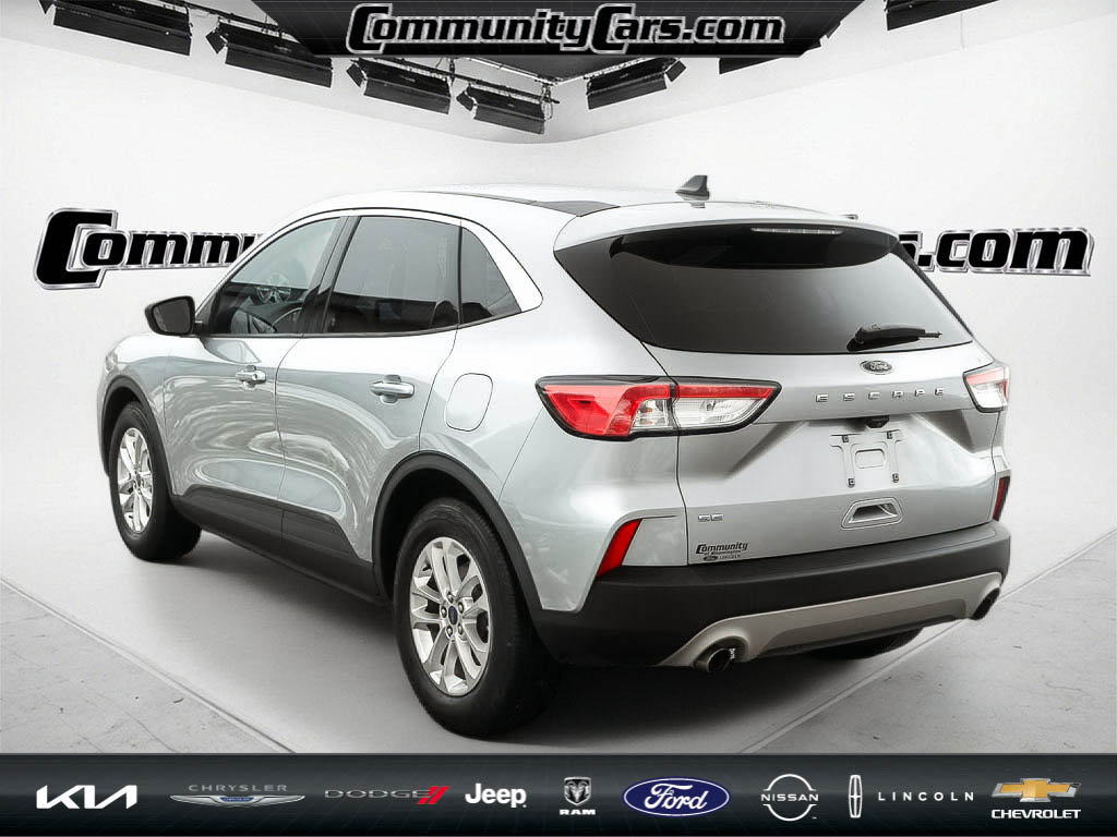 Used 2022 Ford Escape SE w/ Convenience Package image 5