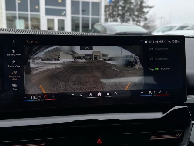 New 2026 BMW 530i xDrive w/ Premium Package image 38