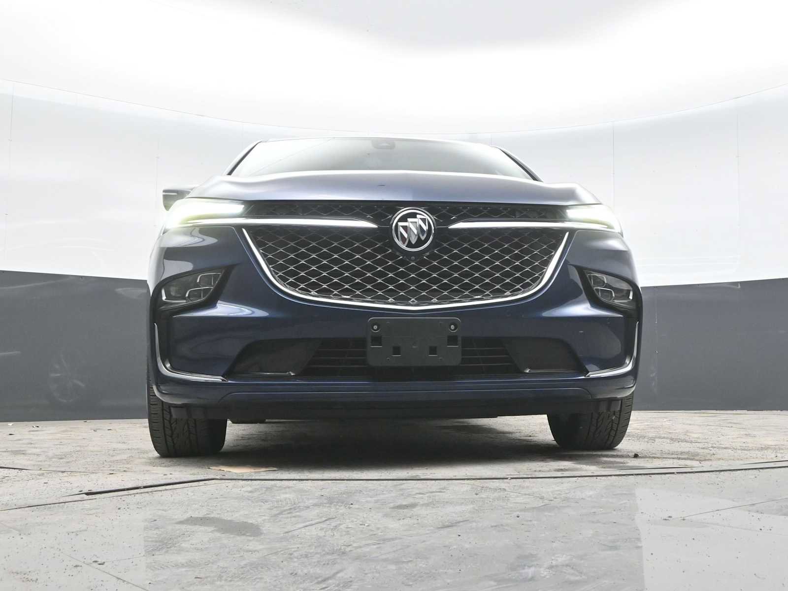 Used 2023 Buick Enclave Avenir w/ Avenir Technology Package image 45