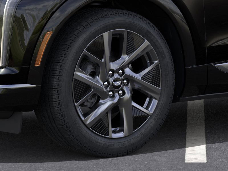 New 2026 Cadillac Optiq Luxury 1 image 9