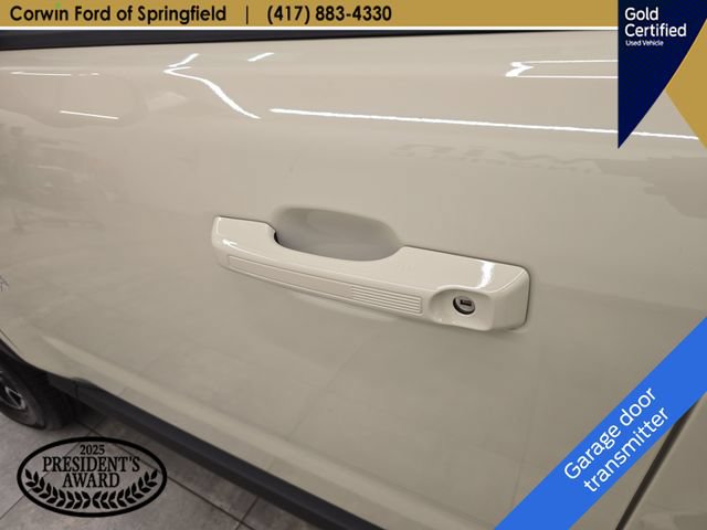 Certified 2025 Ford Bronco Sport Outer Banks w/ Outer Banks Tech Package+ AWD/4WD image 19