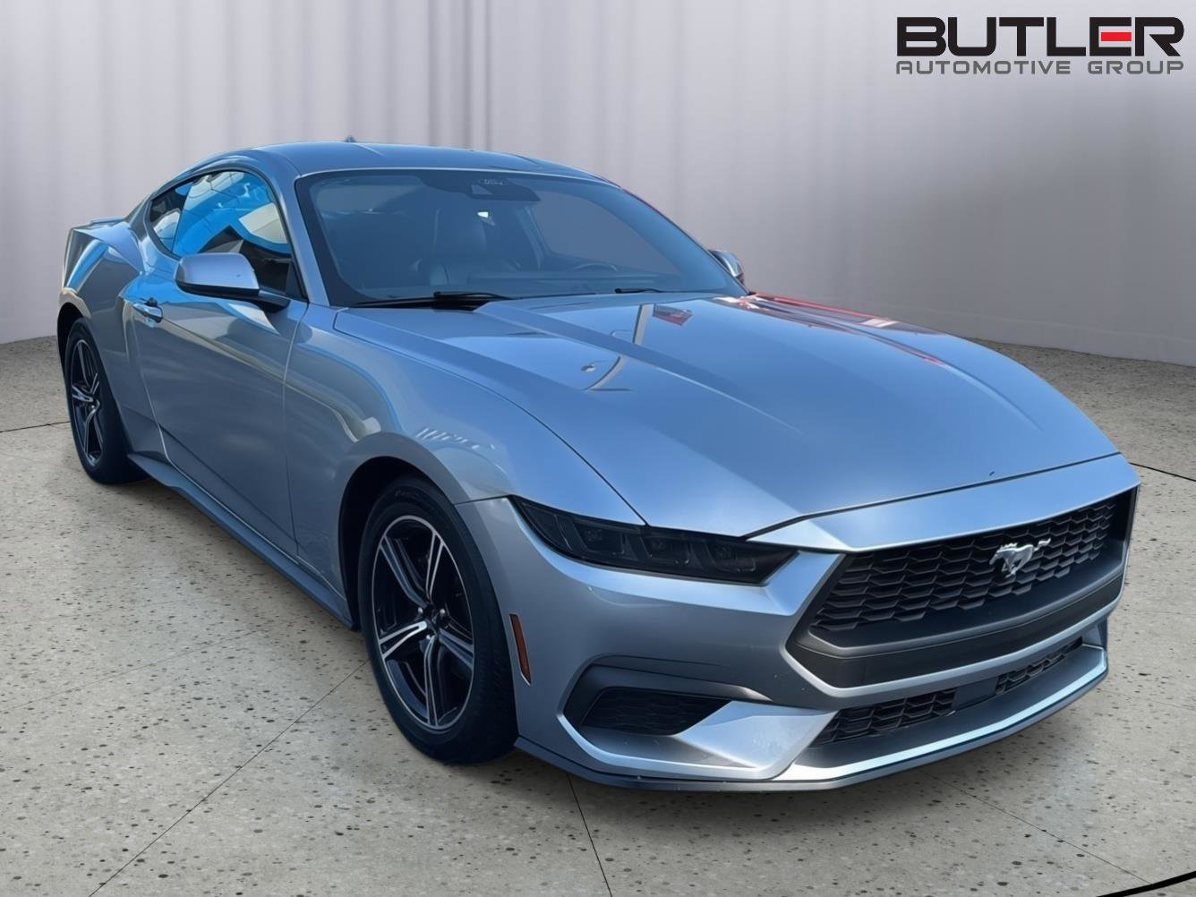 Used 2024 Ford Mustang Premium image 6